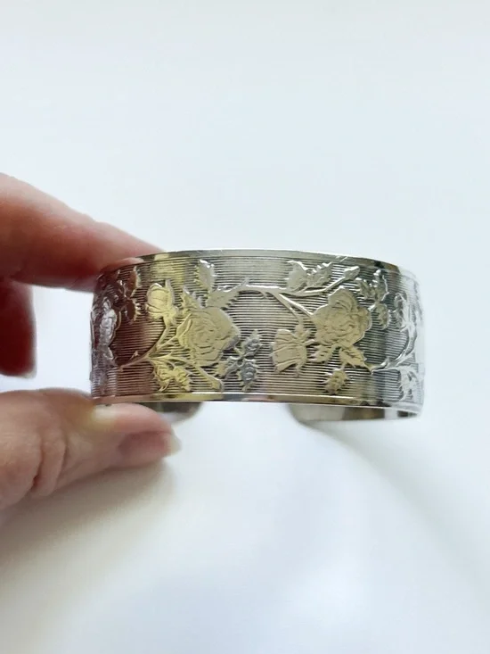 Vintage Sterling Silver Floral Cuff Bracelet - Picture 4 of 10